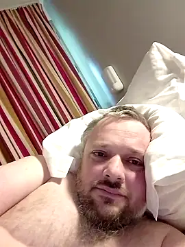 Yannor36 online show from October 6, 2025, 1:45 pm