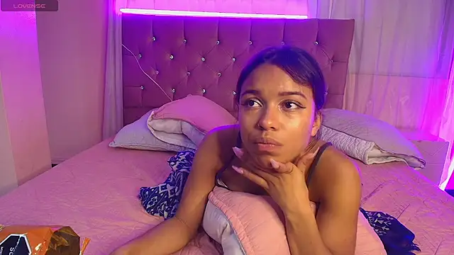 Snapshot of Dakashyten chatting on November 16, 2025, 4:17 am Dakashyten online show from November 16, 2025, 4:17 am