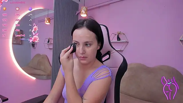 Snapshot of sofi__18_ chatting on February 10, 2026, 5:12 pm sofi 18 online show from February 10, 2026, 5:12 pm