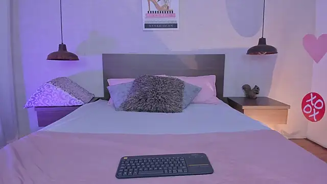 Snapshot of cloehill_ chatting on March 3, 2026, 11:50 am cloehill online show from March 3, 2026, 11:50 am