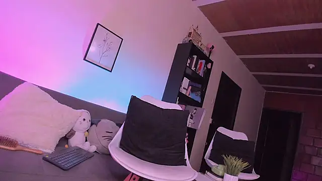 Snapshot of dreamdanna chatting on October 11, 2025, 11:44 am dreamdanna online show from October 11, 2025, 11:44 am