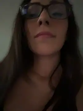 Nicol X online show from April 14, 2026, 3:39 pm