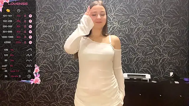 Snapshot of GemmaGunter chatting on December 4, 2025, 8:08 pm GemmaGunter online show from December 4, 2025, 8:08 pm