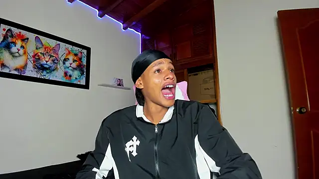 Snapshot of jordan_mm420 chatting on December 22, 2025, 5:51 am jordan mm420 online show from December 22, 2025, 5:51 am