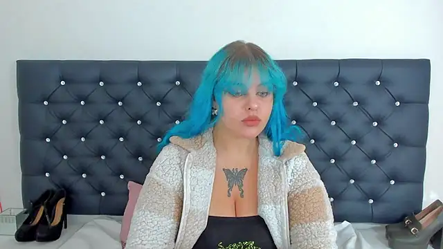 Snapshot of LunaWetPussy chatting on September 18, 2025, 9:12 am LunaWetPussy online show from September 18, 2025, 9:12 am