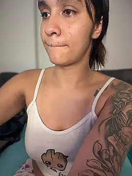 Isabella-Teen online show from March 14, 2026, 2:28 am