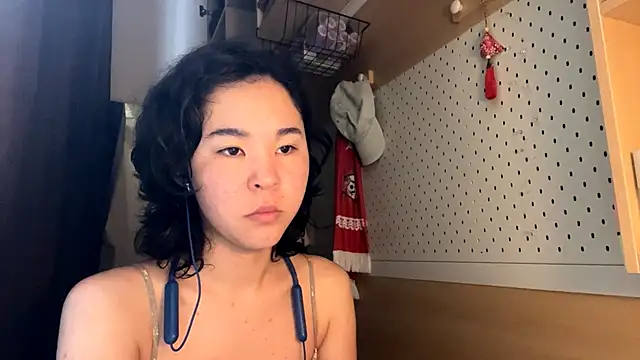 Snapshot of JennyCarpenter chatting on June 11, 2026, 2:11 am JennyCarpenter online show from June 11, 2026, 2:11 am