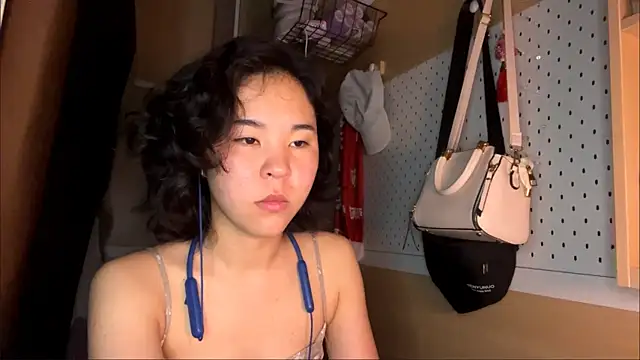 Snapshot of JennyCarpenter chatting on June 5, 2026, 9:20 pm JennyCarpenter online show from June 5, 2026, 9:20 pm