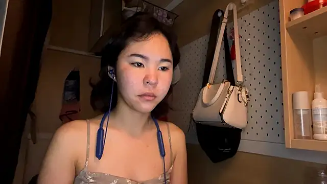 Snapshot of JennyCarpenter chatting on June 6, 2026, 9:20 pm JennyCarpenter online show from June 6, 2026, 9:20 pm