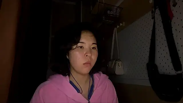 Snapshot of JennyCarpenter chatting on May 2, 2026, 10:37 pm JennyCarpenter online show from May 2, 2026, 10:37 pm