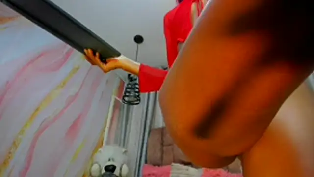 alix noa online show from November 6, 2025, 7:18 pm