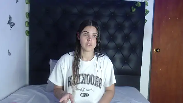 isabel 09 online show from May 7, 2026, 6:22 pm