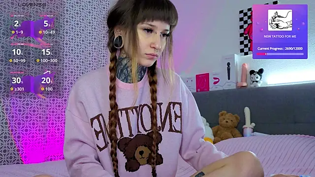 Snapshot of LilithPoison chatting on March 8, 2026, 6:00 pm LilithPoison online show from March 8, 2026, 6:00 pm