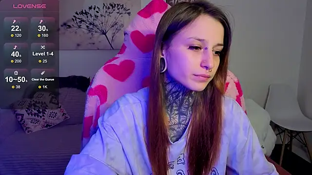 LilithPoison online show from October 1, 2025, 6:01 pm