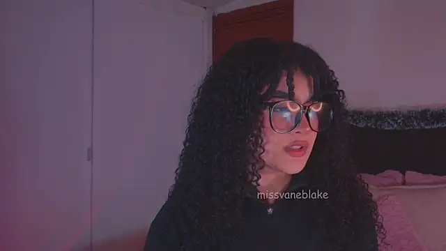 Snapshot of missvaneblake chatting on December 22, 2025, 11:21 am missvaneblake online show from December 22, 2025, 11:21 am