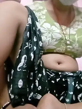 Snapshot of Hot_sundri83838 chatting on June 5, 2026, 4:35 pm Hot sundri83838 online show from June 5, 2026, 4:35 pm