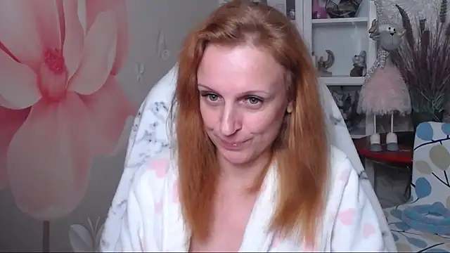 Snapshot of Venus_love1 chatting on April 18, 2026, 5:04 pm Venus love1 online show from April 18, 2026, 5:04 pm