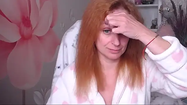 Snapshot of Venus_love1 chatting on April 22, 2026, 5:53 pm Venus love1 online show from April 22, 2026, 5:53 pm