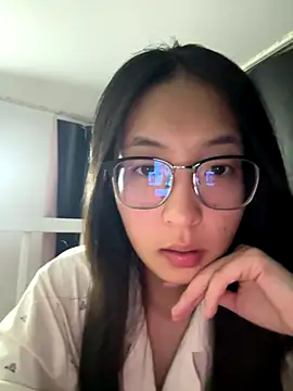 xiaobaimao6 online show from November 28, 2025, 5:57 pm