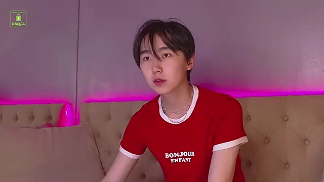 HeejinWang online show from September 24, 2025, 8:15 pm