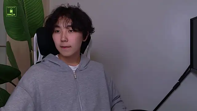 Snapshot of HeejinWang chatting on July 24, 2026, 10:33 am HeejinWang online show from July 24, 2026, 10:33 am