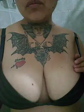 Snapshot of agnesvela chatting on February 24, 2026, 7:42 am agnesvela online show from February 24, 2026, 7:42 am