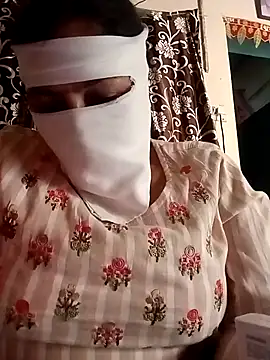 Love-890 online show from November 2, 2025, 10:31 am