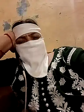 Love-890 online show from October 29, 2025, 1:54 pm