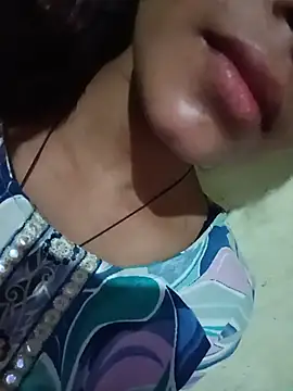 Snapshot of Aaisha-16 chatting on May 26, 2026, 2:09 am Aaisha-16 online show from May 26, 2026, 2:09 am