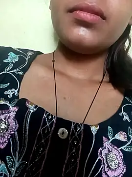 Snapshot of Aaisha-16 chatting on May 27, 2026, 1:57 am Aaisha-16 online show from May 27, 2026, 1:57 am
