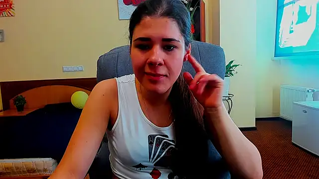 Joannia online show from October 29, 2025, 8:13 am