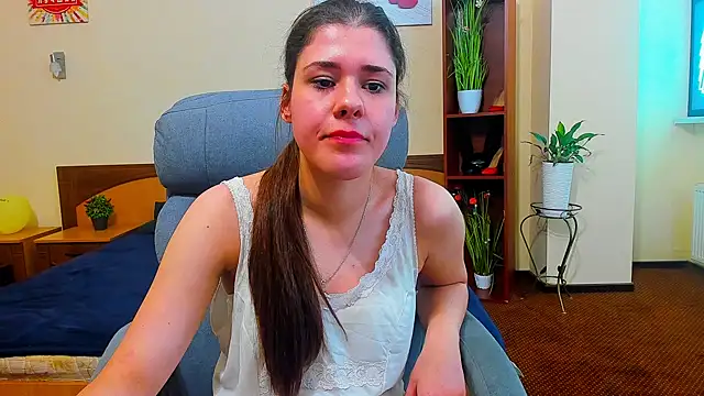 Joannia online show from November 6, 2025, 8:07 am