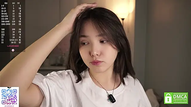 Snapshot of RenaeConnerley chatting on November 7, 2025, 4:17 am RenaeConnerley online show from November 7, 2025, 4:17 am