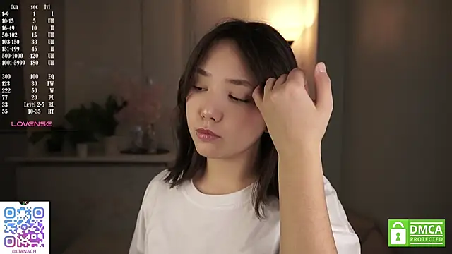 Snapshot of RenaeConnerley chatting on November 2, 2025, 5:23 am RenaeConnerley online show from November 2, 2025, 5:23 am