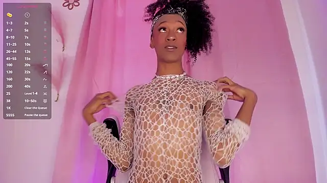 Mia royal online show from July 8, 2026, 4:18 pm