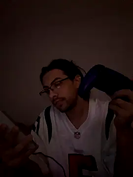 Snapshot of daddycreampies chatting on November 18, 2025, 12:15 am daddycreampies online show from November 18, 2025, 12:15 am