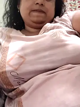 Mmm143 online show from March 31, 2026, 4:03 am