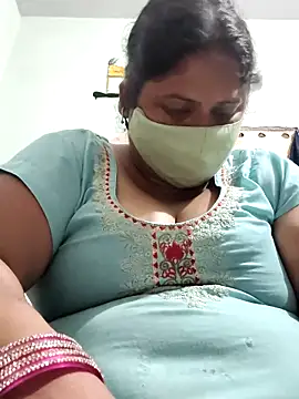 Mmm143 online show from April 5, 2026, 6:03 pm