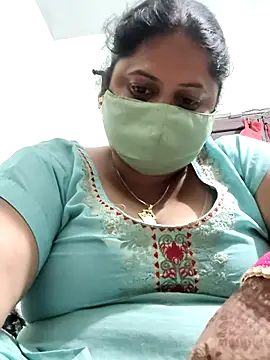 Mmm143 online show from October 16, 2025, 5:43 pm