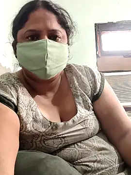 Mmm143 online show from October 5, 2025, 5:31 am