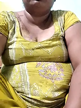 Mmm143 online show from September 18, 2025, 2:09 pm