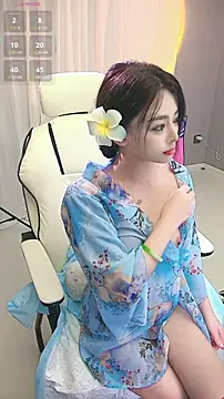 lulu5211 online show from October 18, 2025, 12:07 pm