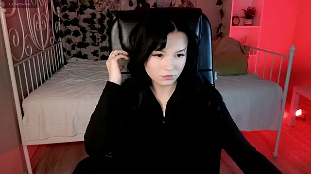 Snapshot of Aurora_Gilbert chatting on September 29, 2025, 4:12 pm Aurora Gilbert online show from September 29, 2025, 4:12 pm