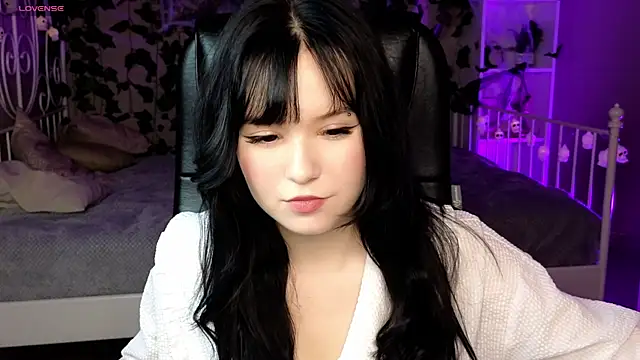 Snapshot of Aurora_Gilbert chatting on October 25, 2025, 10:47 am Aurora Gilbert online show from October 25, 2025, 10:47 am