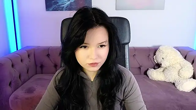 Snapshot of Aurora_Gilbert chatting on October 8, 2025, 11:01 am Aurora Gilbert online show from October 8, 2025, 11:01 am