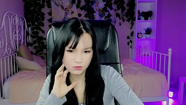 Snapshot of Aurora_Gilbert chatting on October 16, 2025, 10:12 am Aurora Gilbert online show from October 16, 2025, 10:12 am