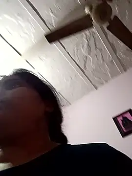 Snapshot of aliya-jaan71 chatting on October 28, 2025, 7:46 pm aliya-jaan71 online show from October 28, 2025, 7:46 pm