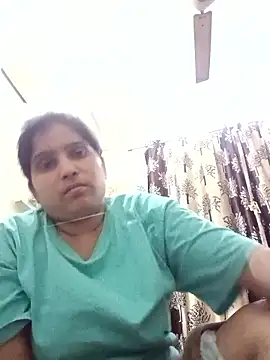 Snapshot of aliya-jaan71 chatting on November 15, 2025, 7:07 pm aliya-jaan71 online show from November 15, 2025, 7:07 pm