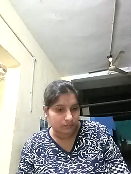 Snapshot of aliya-jaan71 chatting on February 7, 2026, 6:49 pm aliya-jaan71 online show from February 7, 2026, 6:49 pm