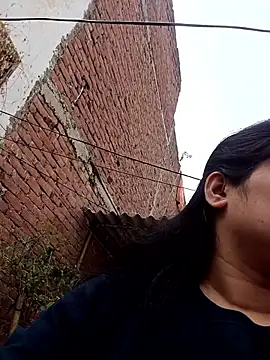 Snapshot of aliya-jaan71 chatting on February 1, 2026, 7:39 am aliya-jaan71 online show from February 1, 2026, 7:39 am